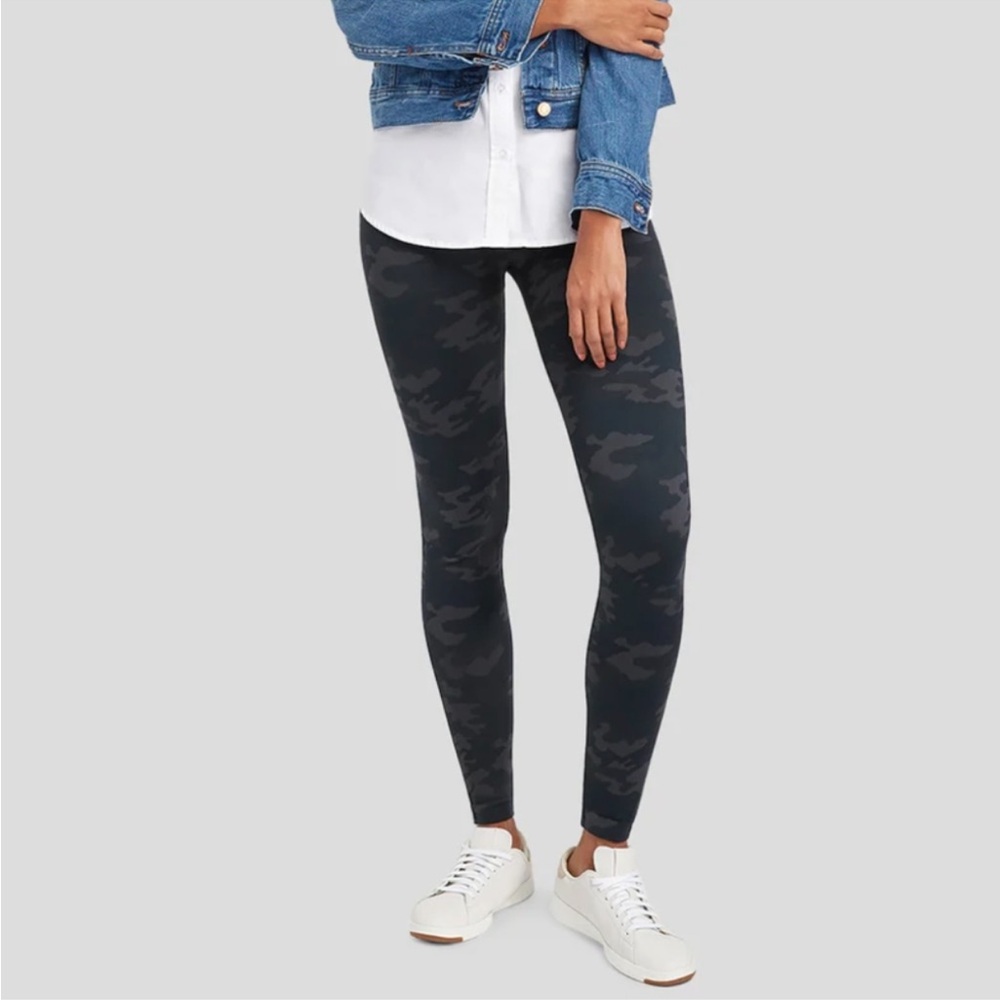 SPANX Black Camouflage Leggings